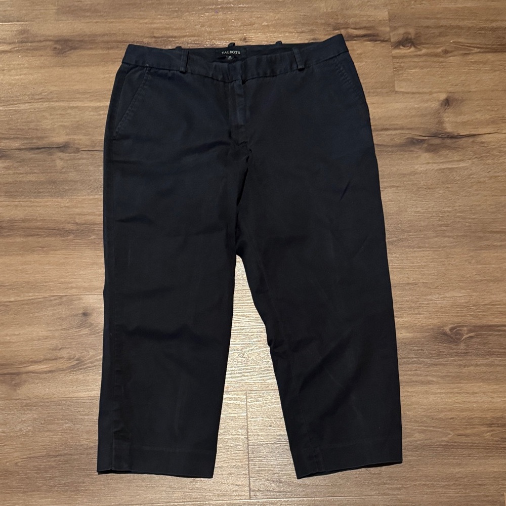 Talbots Signature Black Cropped/Capri Pants. Size 8